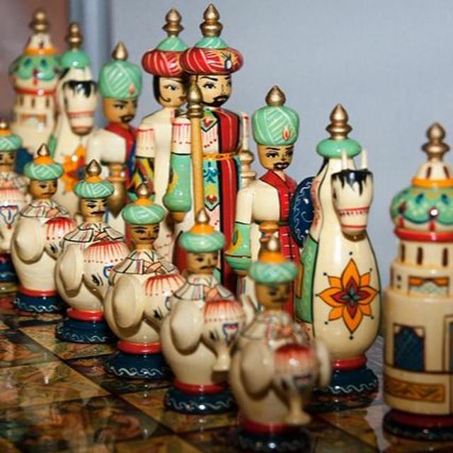HIPPIES,  PUPPETS & PURIM PARTIES - Lighten Up! - podcast episode cover