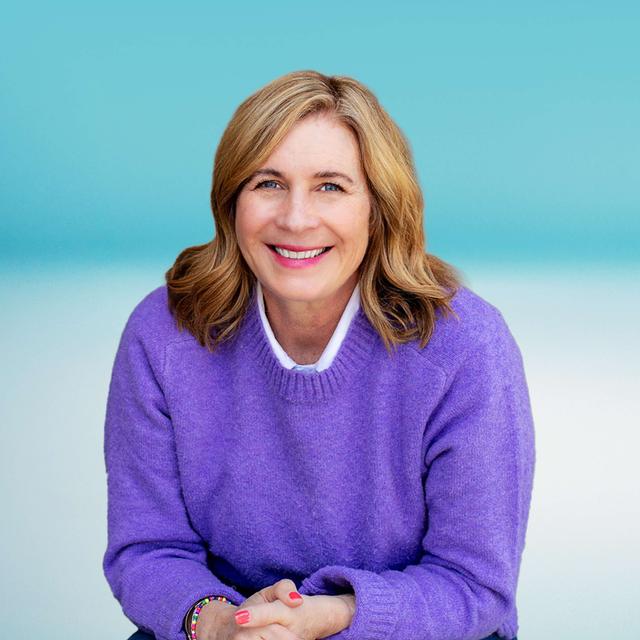 Dancing in Discomfort: Lessons from a Refugee Advocate – Amy Dott Harmer - podcast episode cover