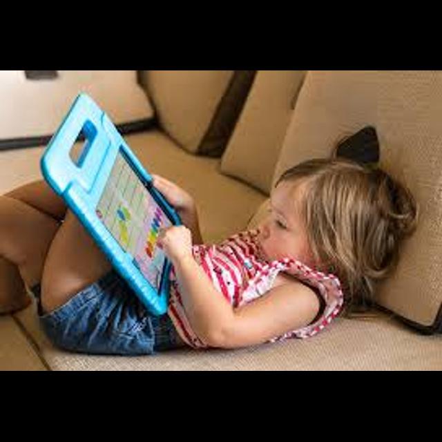 069 - How much screen time is right for my young child? - podcast episode cover