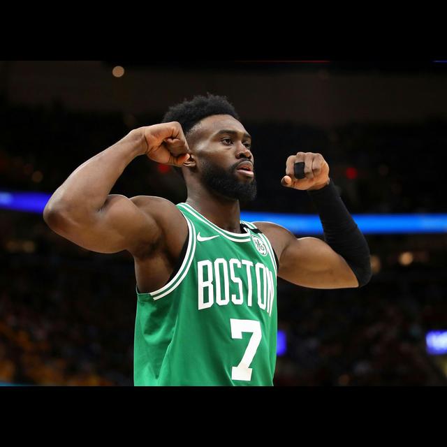 560: Justin and Jon take opposing sides on the future of Kyrie in Boston - podcast episode cover