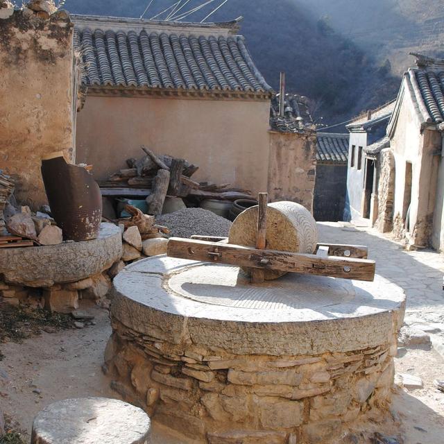 la Chine toujours plus seule - podcast episode cover