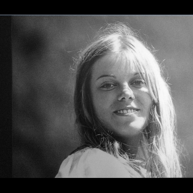 S2 E20 Murder in Mole Hill: Muriel Lindsay - podcast episode cover