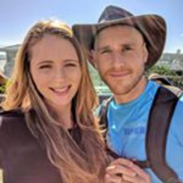 119 Jamin & Jen: Mountains and Marathons - podcast episode cover