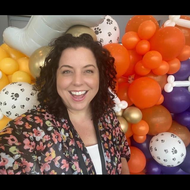 Episode 235 - Pet Business Game-Changers with Candace D'Agnolo - podcast episode cover