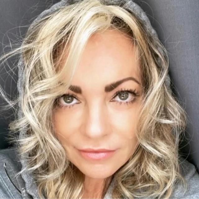 Kimberly Tocco (Author - Psychic Medium) - THE FULL 43 MIN CONVO - podcast episode cover