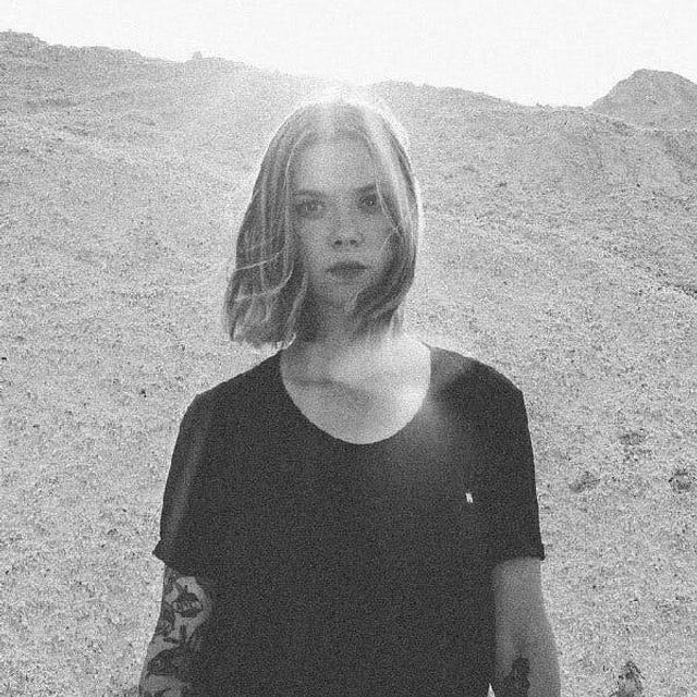 Episode 24  - Kayleigh Goldsworthy (Musician/Songwriter, The Kayleigh G. Show) - podcast episode cover