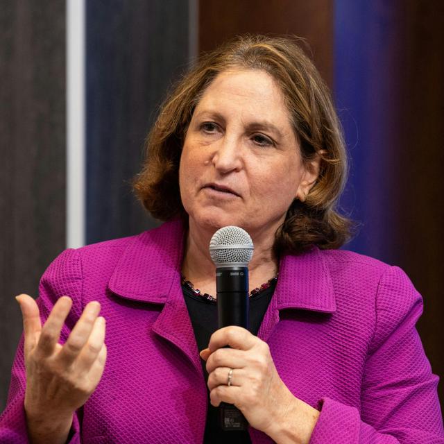 Oops, We Texted a War Plan to the Press (with Ruth Marcus) - podcast episode cover