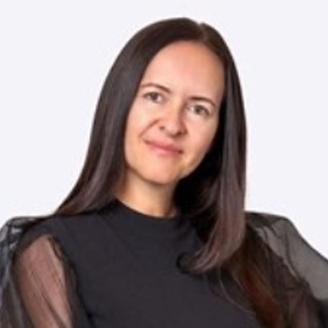 Pay It Forward with Lidia Peto - podcast episode cover