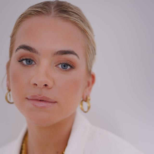 Million By 30: Grace Beverley, influencer and founder of sustainable style brand TALA - podcast episode cover