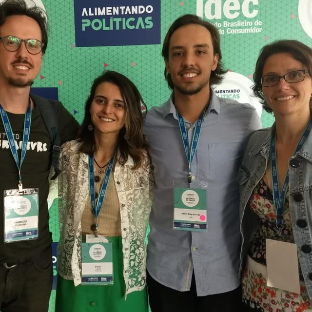 15 Comer é um ato político - podcast episode cover
