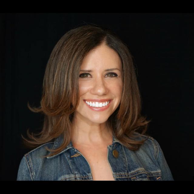 Meet the Queen of Challah - podcast episode cover