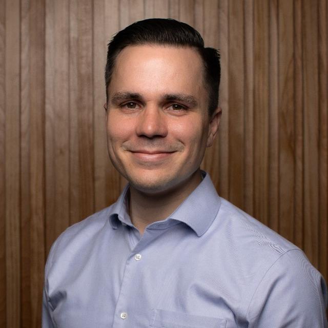 971: Navigating Growth & Transformation | Sam Kemp, CFO, Built - podcast episode cover