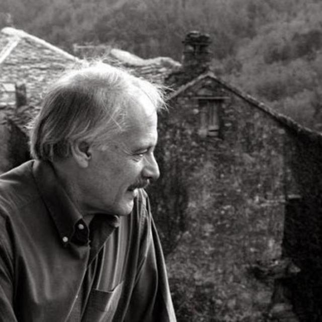 Jacques Fusina, écrire en Corse - podcast episode cover