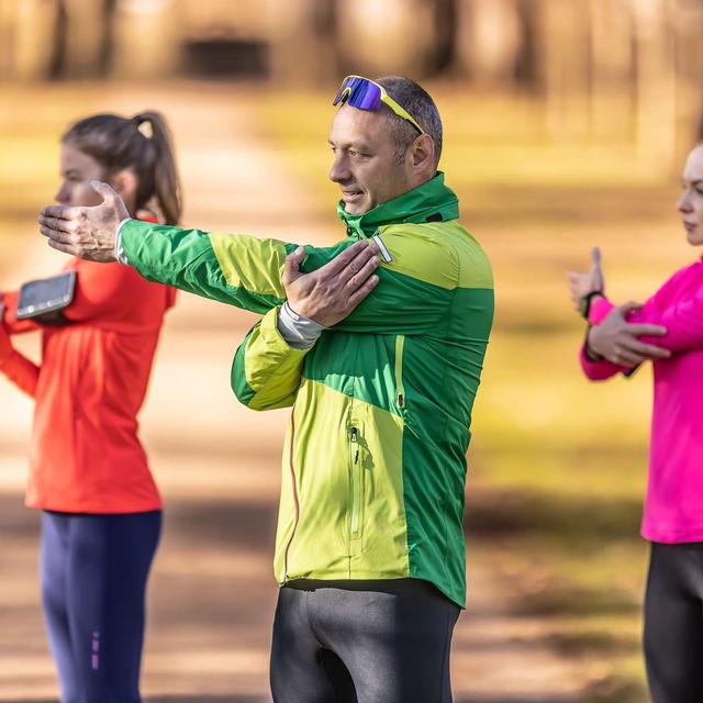 How to Choose an Ultra Running Coach - podcast episode cover