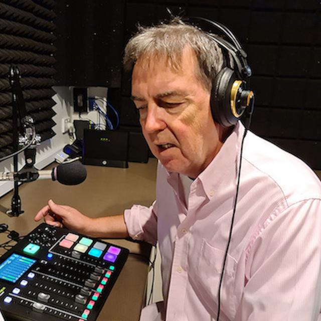 Brad Smart talks flash briefings - podcast episode cover
