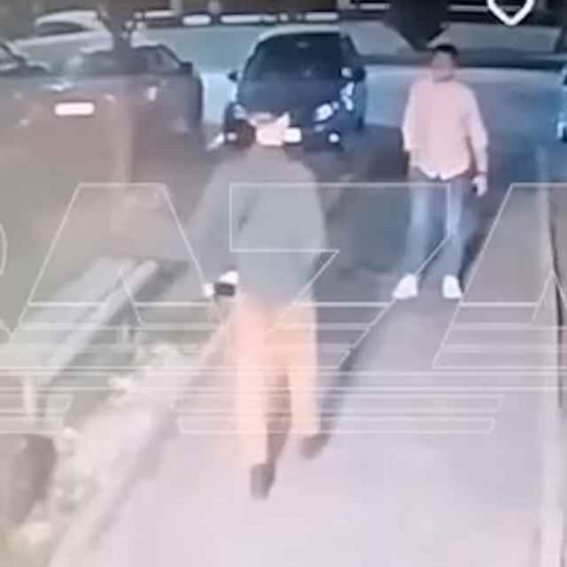 Grenade assassinates Russian commander who led Mariupol attack & Ukraine launches 'autonomous' AI drone - podcast episode cover