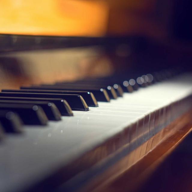音楽で痛み緩和は可能？大腸内視鏡検査に対するピアノ音楽の効果を検証した最新の研究を例に解説します。（Tuning into Patient Care: The Effects of Piano Music During Colonoscopies） - podcast episode cover