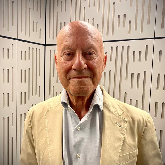Norman Foster - podcast episode cover