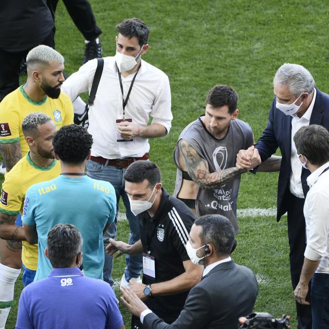 6ª Estrela #73 - O clássico que nunca aconteceu, os próximos capítulos dessa guerra política e um papo com Rogério Maia - podcast episode cover