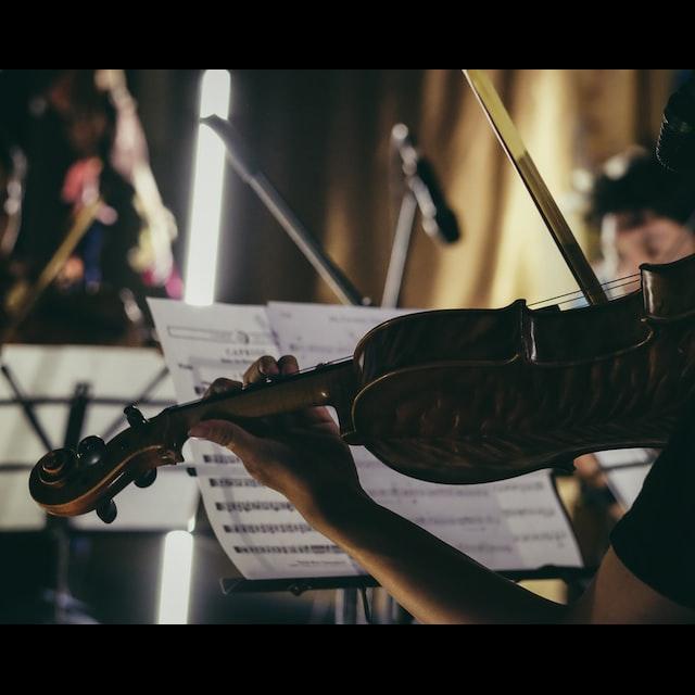 Hip-Hop VS Orchestra à l’amphi Daure - podcast episode cover