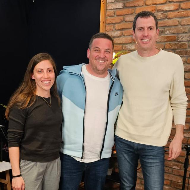האם תם עידן הדיאטות? - מארחים את שי וייס - podcast episode cover
