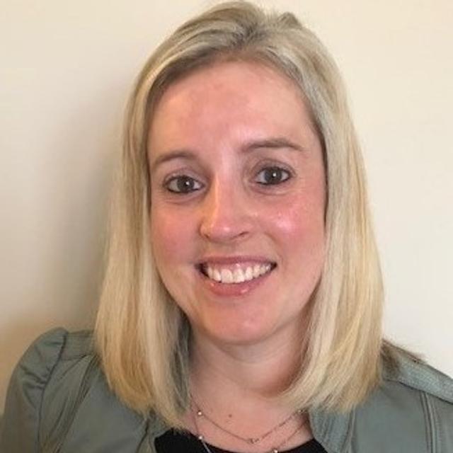 936: Where the Puck Is Headed | Michelle Hook, CFO, Portillo’s - podcast episode cover