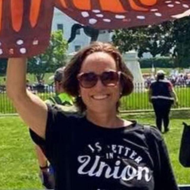 USA: Interview with Shawna Bader-Blau from the Solidarity Center - podcast episode cover