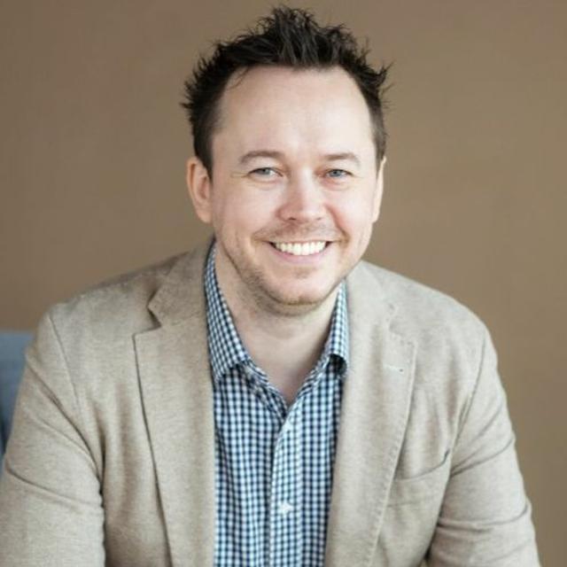 164 - Mark Ross-Smith, CEO & Co-Founder, StatusMatch - podcast episode cover
