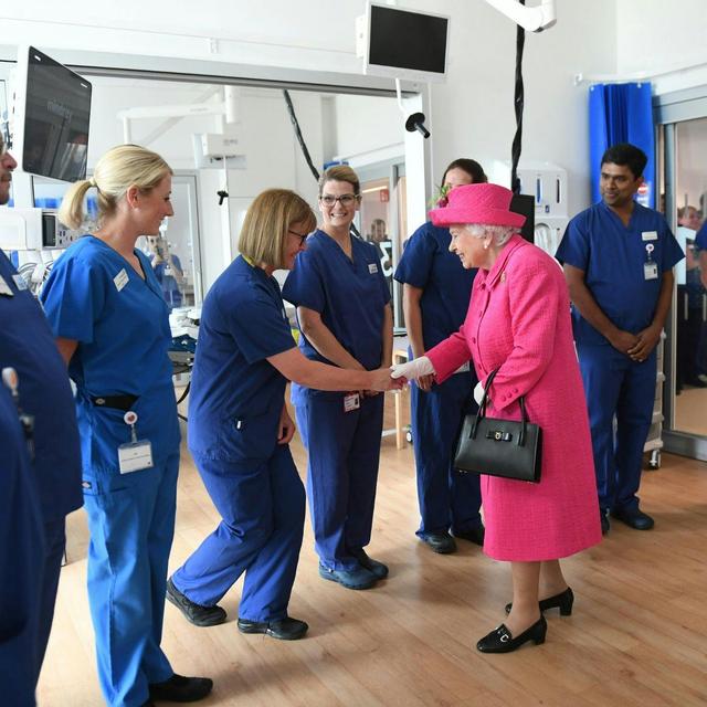 Queen says major thank you to NHS - podcast episode cover