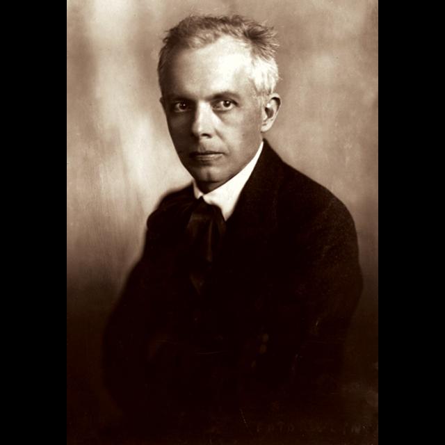 Bartok Divertimento for String Orchestra - podcast episode cover