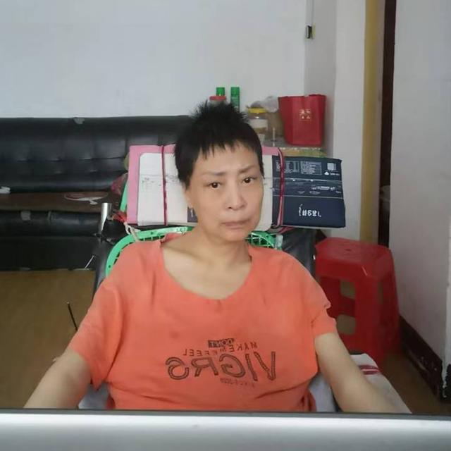 E817.患上渐冻症后，我决定雇凶杀自己 - podcast episode cover