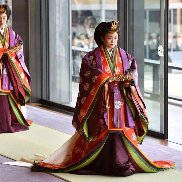 103: Princess Mako's not-so fairytale wedding w/ Natsuko Fukue - podcast episode cover