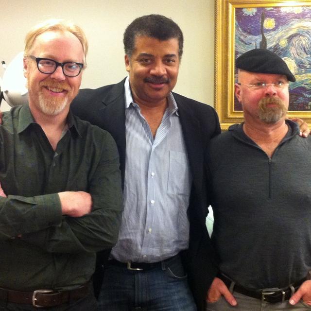 Extended Classic: MythBusters (Part 1) - podcast episode cover