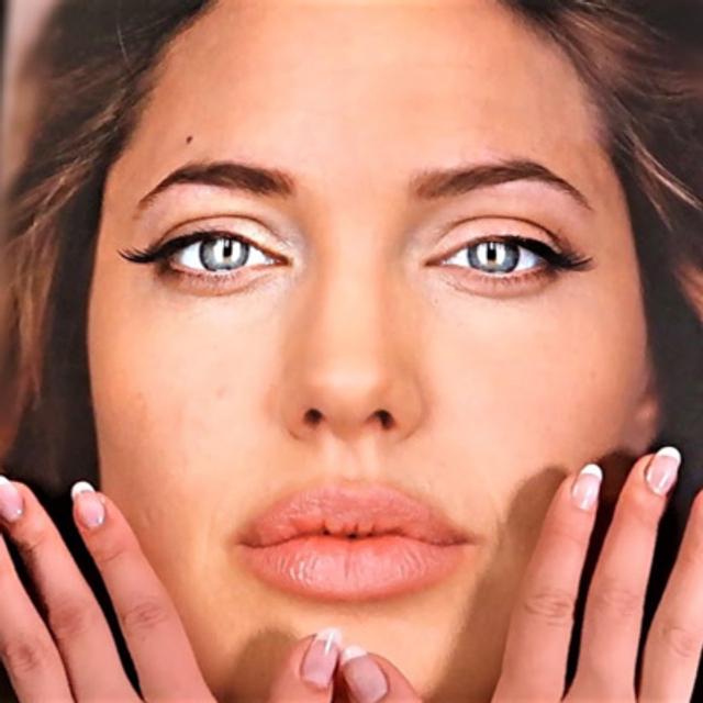 Celebrity Color Analysis ○ ASMR ○ Fabrics ○ Page Flipping ○ Brad Pitt, Jolie, Brandy, Don Cheadle - podcast episode cover