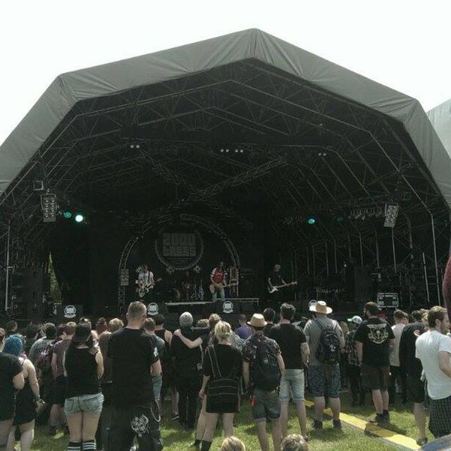 Rocking out at 2000 Trees: Best of Student Radio (July 2016) - podcast episode cover