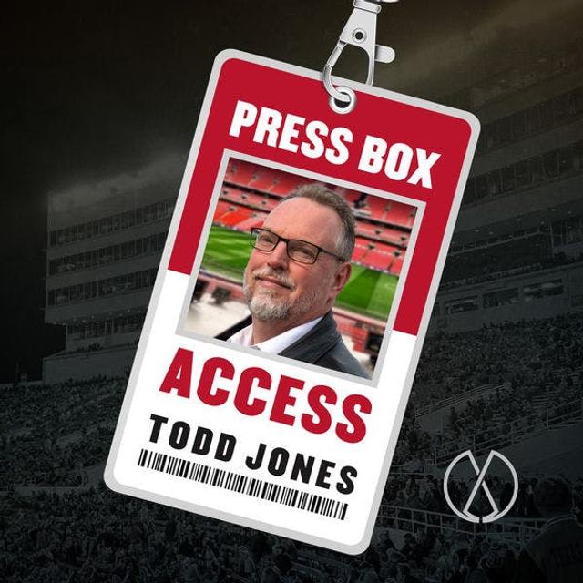 Mike Vaccaro: “Isiah Thomas is on the Back Page in a Full Clown Suit.” - podcast episode cover
