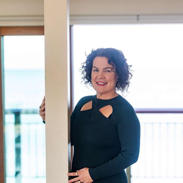 Healing the Healers with Jacqui O'Connor - podcast episode cover