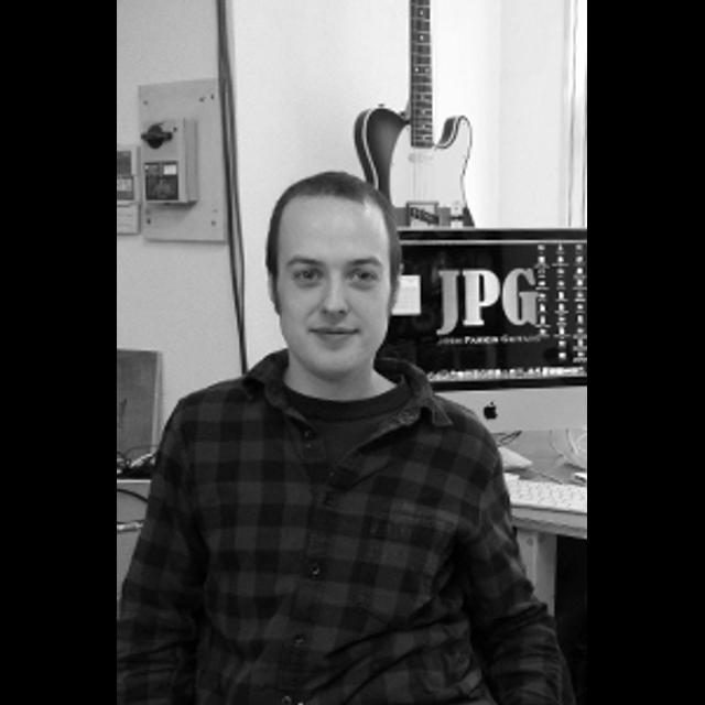 S3E5: A Decent Banger with Josh Parkin - podcast episode cover