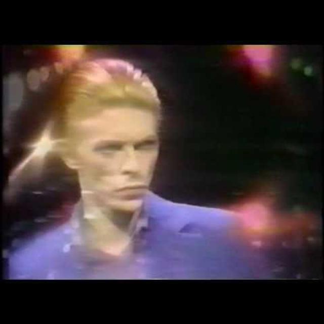 324. David Bowie (Part 2) - podcast episode cover