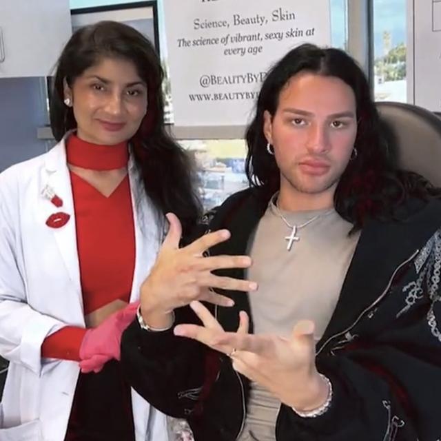 703: Self Love and Confidence Tips with TikTok Star @bryanthediamond - podcast episode cover