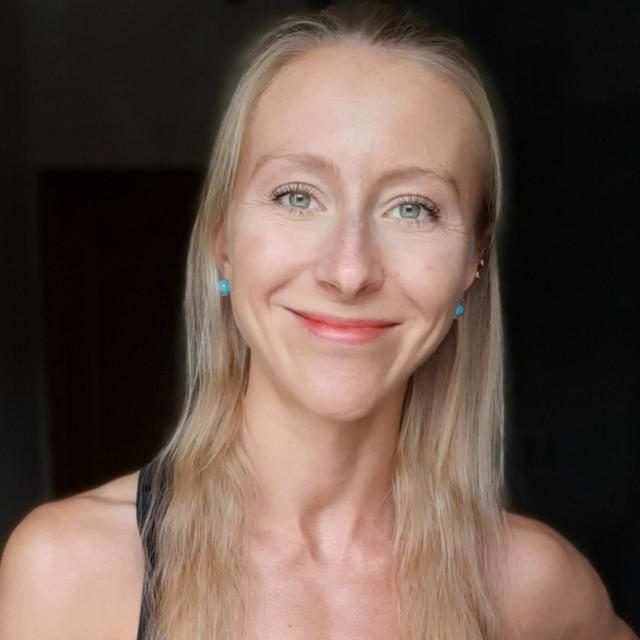EP #113 - Nutrition for flow state and optimal living   - Angela Shurina - podcast episode cover