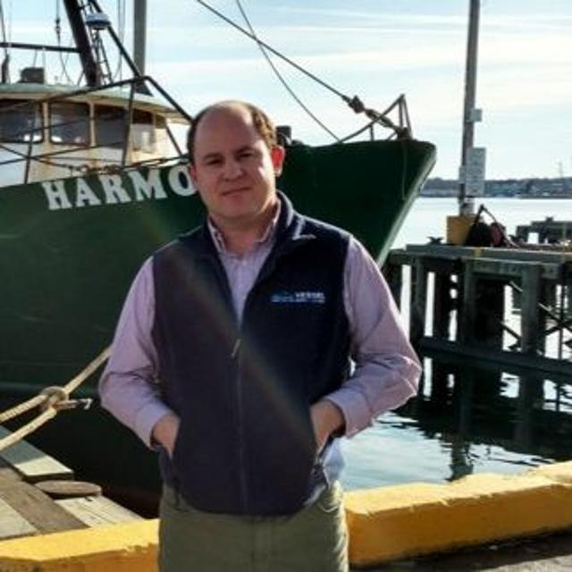 Interview with Alan Tracy, CEO Vessel Services - podcast episode cover