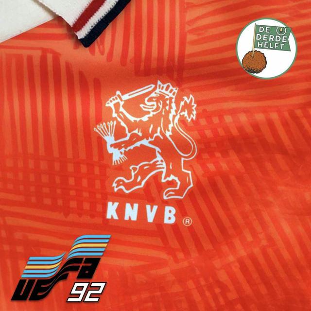 Oranjekoorts EK 1992: ‘Dit EK bewijst dat Koeman Frenkie de Jong thuis moet laten’ - podcast episode cover