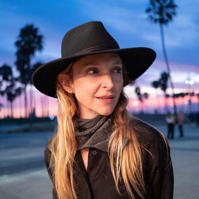 Eilen Jewell plus Jenny Owen Youngs - podcast episode cover