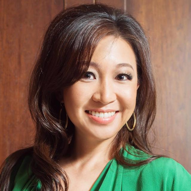 New World Voices With Peggy Liu, Chairperson of JUCCCE + Greening China - podcast episode cover