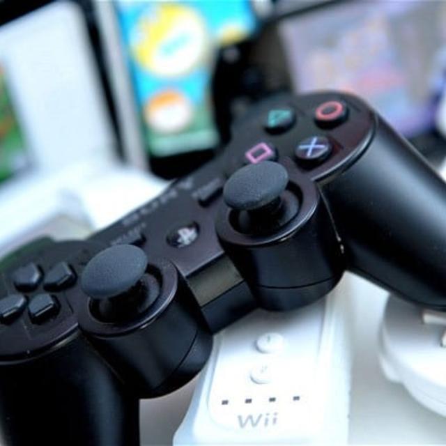 Dealing with your child’s video game addiction - podcast episode cover