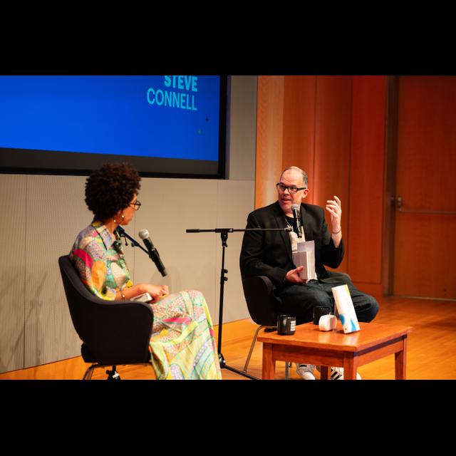 A feel-good holiday episode 💝, with poet Steve Connell - podcast episode cover