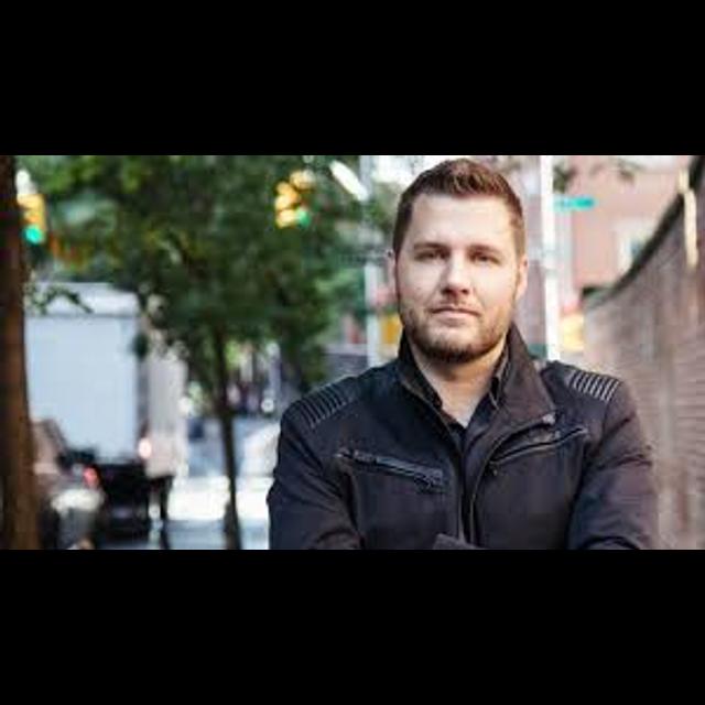SPOTLIGHT: Focus on What Matters with Mark Manson (20 Min) - podcast episode cover