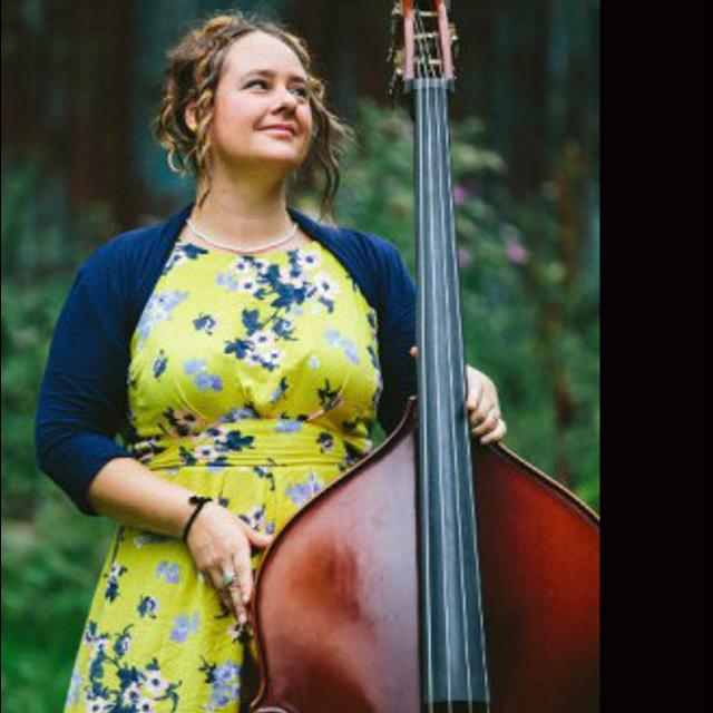 Nadine Landry - Bass Player & Vocalist - Foghorn Stringboard - podcast episode cover