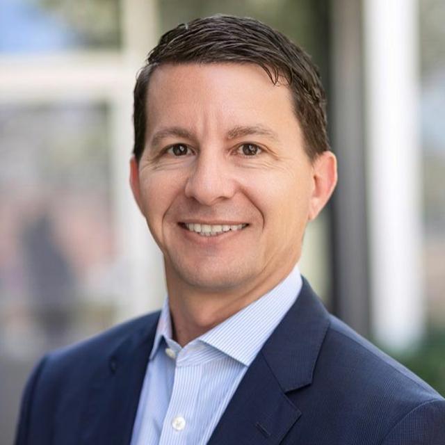 162 - Steve Shur, VP Government Affairs EV Strategy, Hertz - podcast episode cover